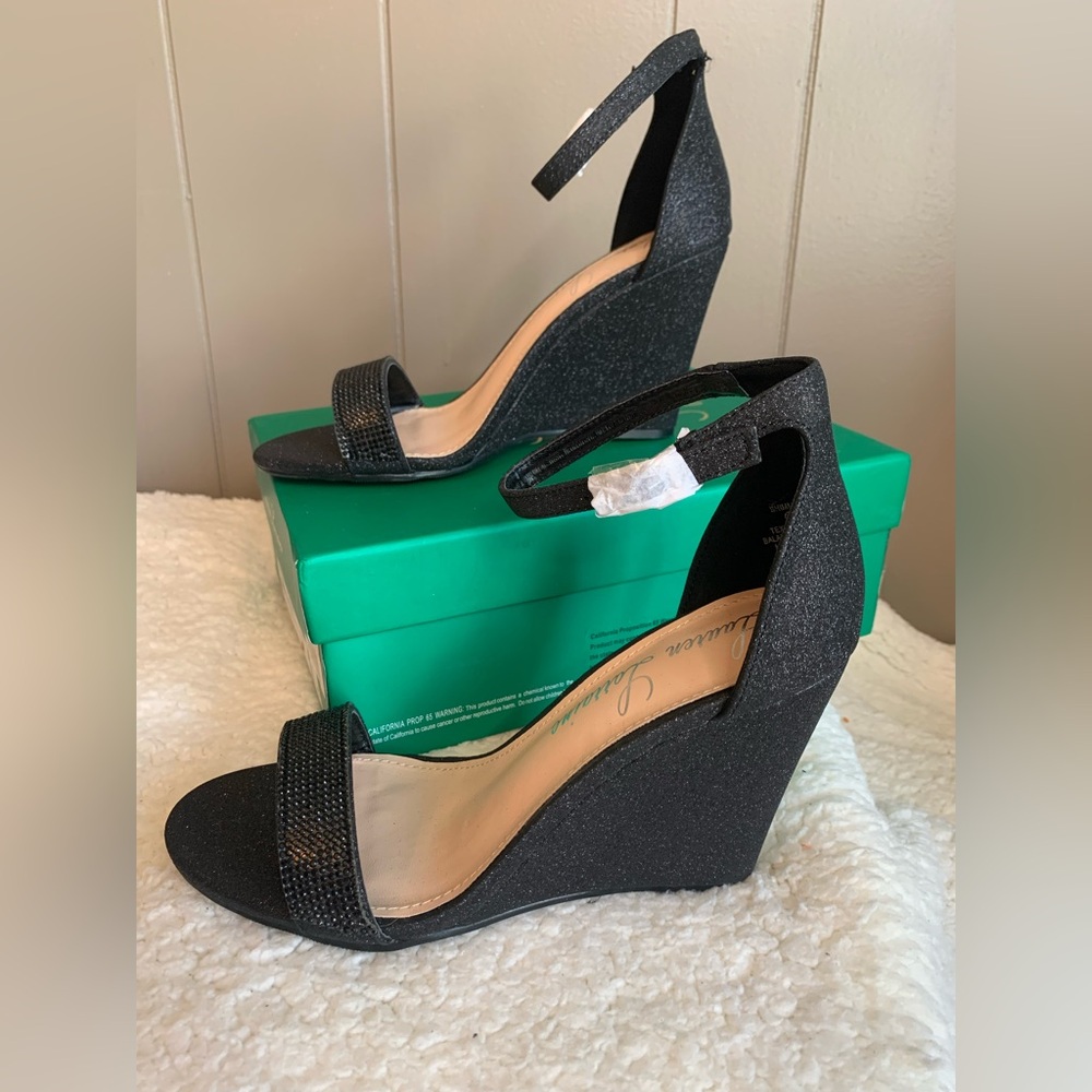 Lauren Lorraine Shimmer Black Wedges